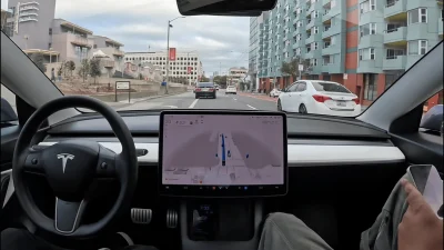 Tesla Tunda Rilis FSD v12, Uji Coba Lebih Lanjut Dibutuhkan